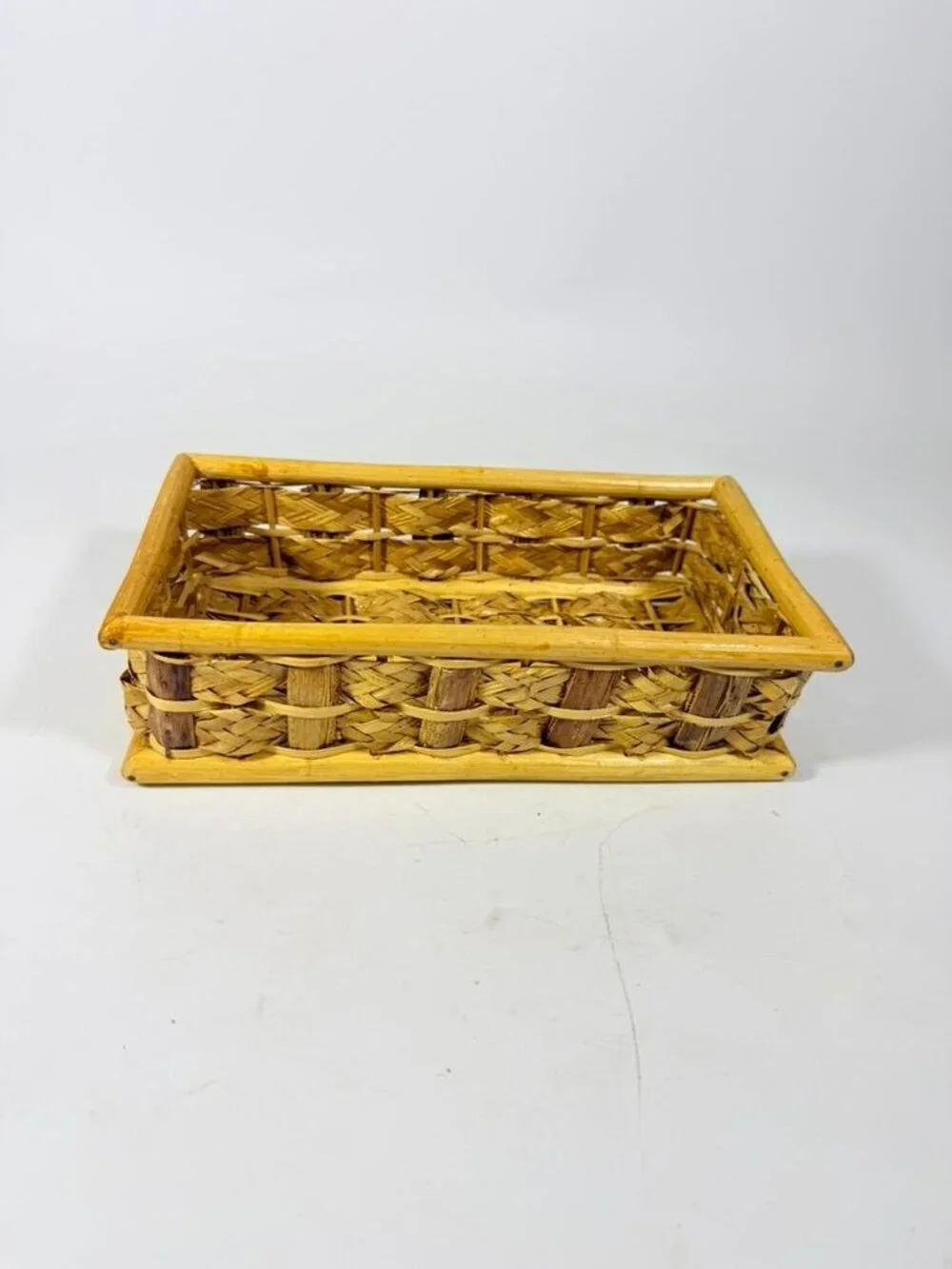 Woven Wicker Rattan Tissue Rectangle Box Cover Vintage Bathroom Decor